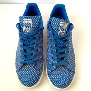 NEVER WORN LIMITED EDITION ADIDAS STAN SMITH SHOES